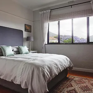 one-above.hotels-capetown.com/